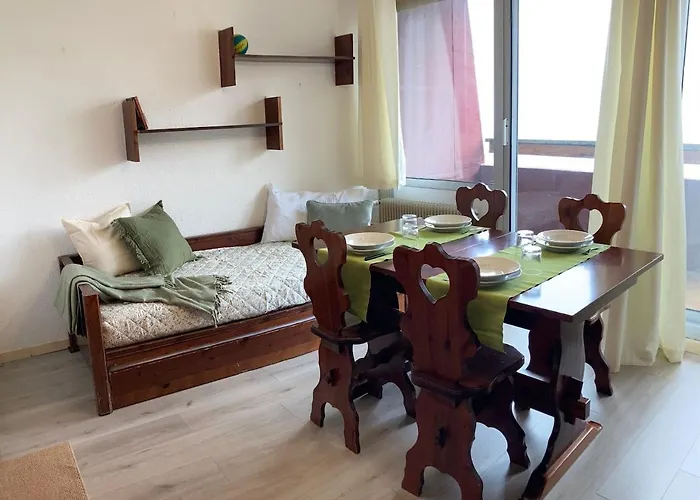 Neve & Relax Bilocale Panoramico Comodo Alle Piste Lägenhet *